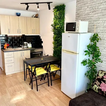 Floral, First Sea Line Coast Apartment Pomorie