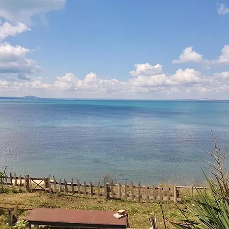 Floral, First Sea Line Coast Apartment Pomorie